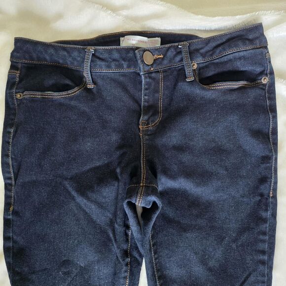 Low Rise Straight Leg Stretch Dark Wash Denim Jeans Women's Size 13 or 30" Waist - Picture 9 of 9